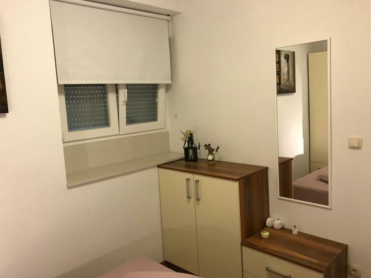 Apartman Dvor Makarska Zewnętrze zdjęcie